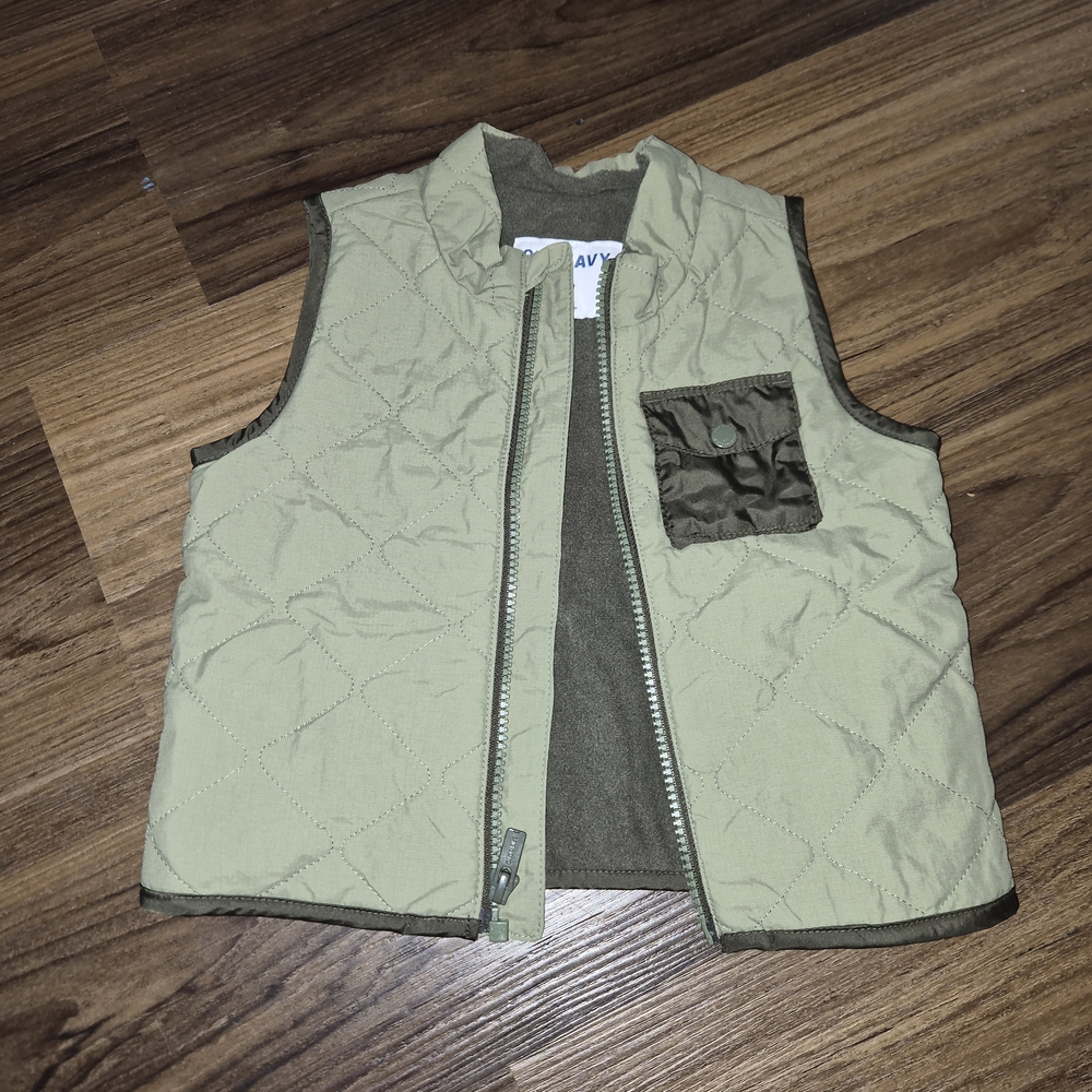 Old Navy Kids Quilted Vest - Olive and Dark Green